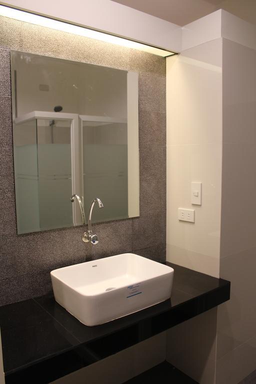 Be-Ing Suites Davao Екстер'єр фото