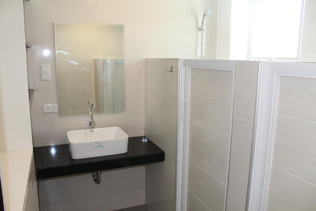 Be-Ing Suites Davao Екстер'єр фото