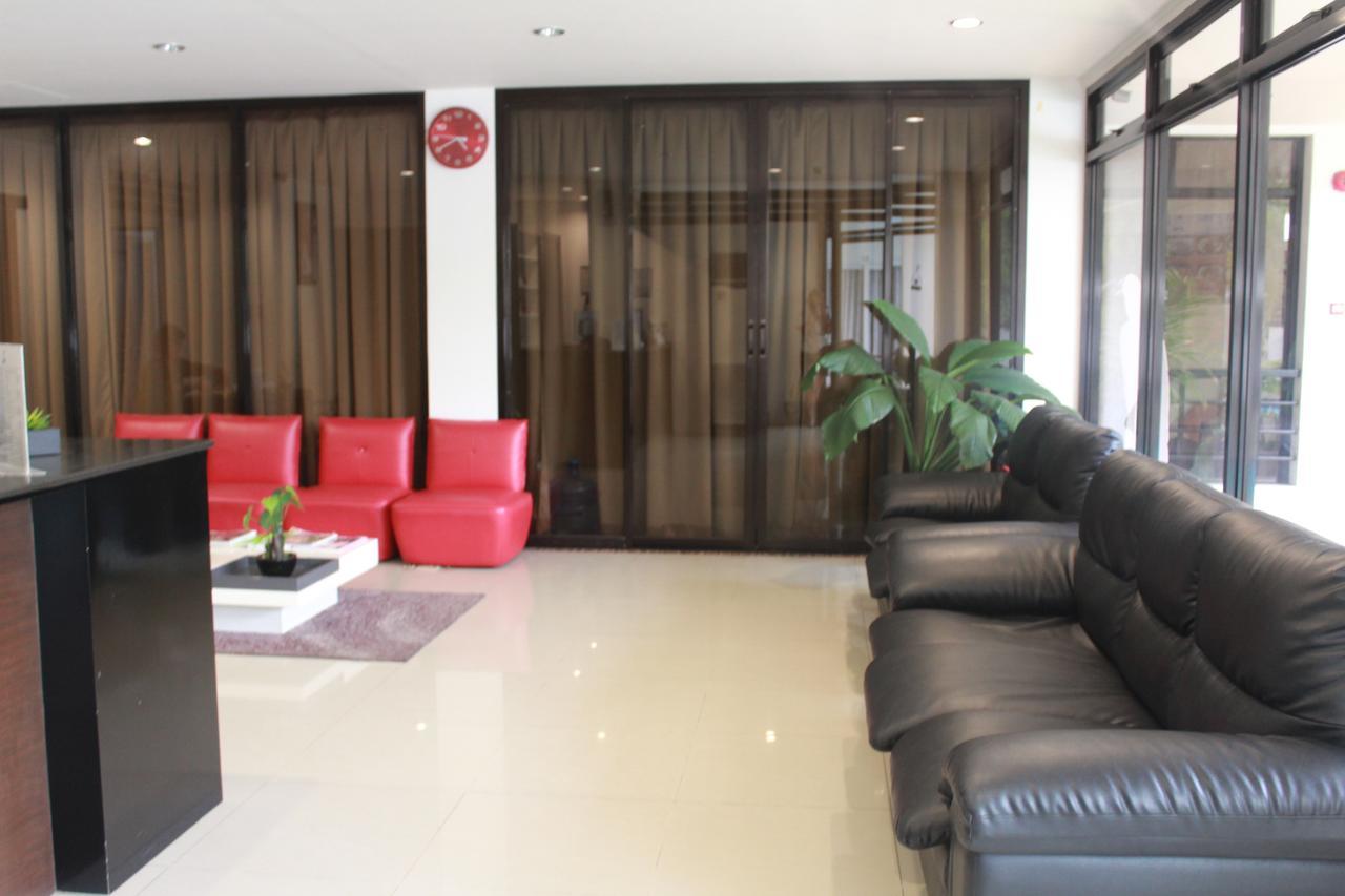 Be-Ing Suites Davao Екстер'єр фото
