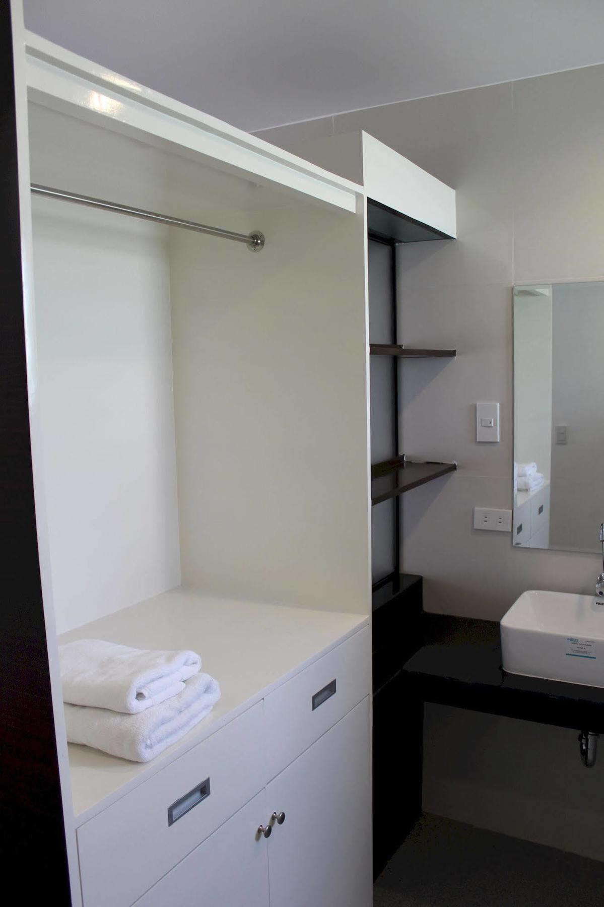 Be-Ing Suites Davao Екстер'єр фото